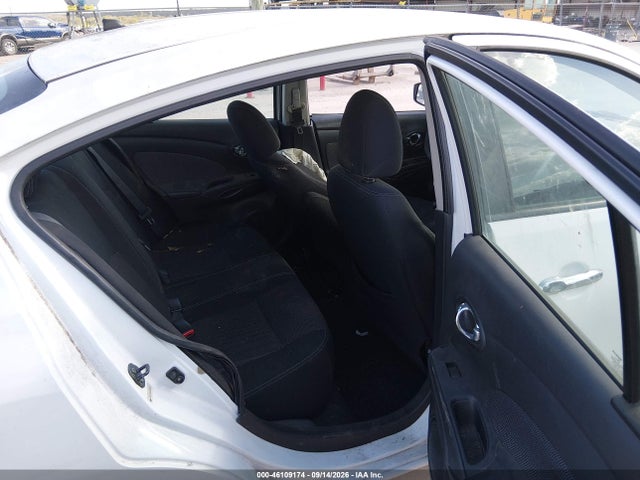 Продаж на аукціоні авто 2015 Nissan Versa 1.6 Sv, vin: 3N1CN7AP9FL826878, номер лоту: 46109174