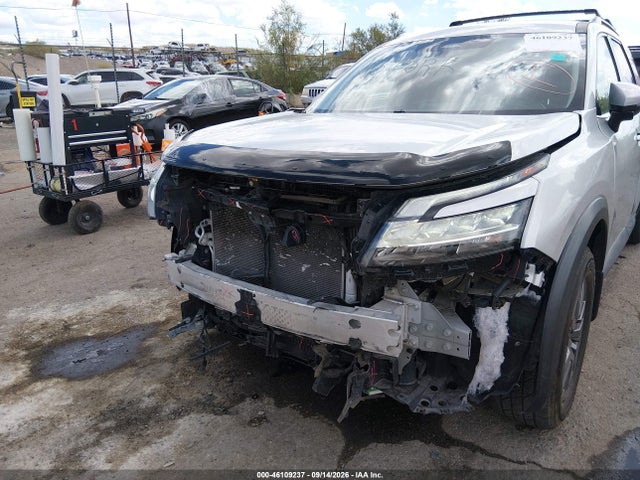 5N1DR3BC6NC234029 Nissan Pathfinder Sv 4wd