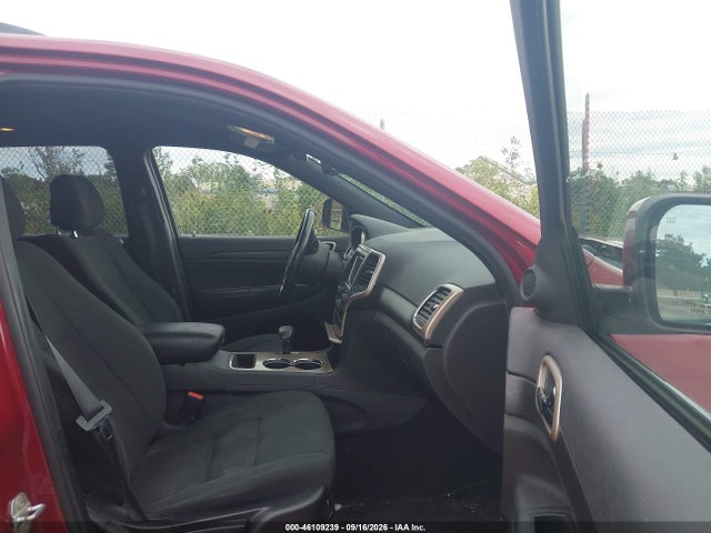 2015 Jeep Grand Cherokee Laredo მანქანა იყიდება აუქციონზე, vin: 1C4RJFAG0FC934105, აუქციონის ნომერი: 46109239