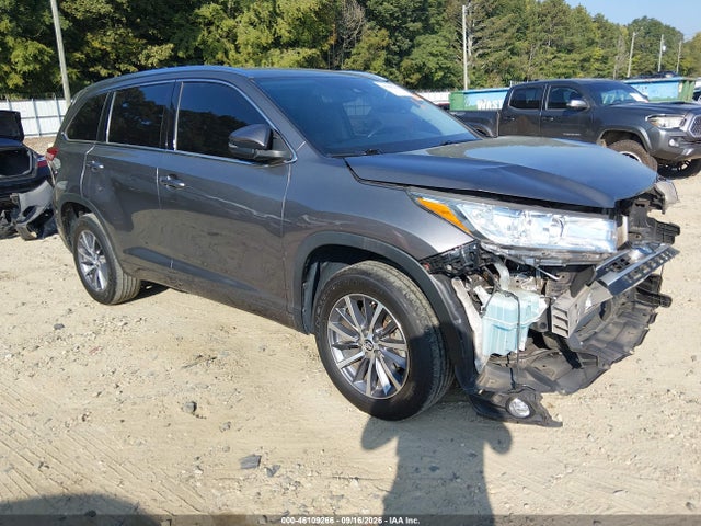 Aukcja sprzedaży 2018 Toyota Highlander Xle, vin: 5TDKZRFH6JS549152, numer aukcji: 46109266