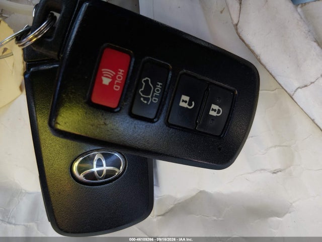 Продаж на аукціоні авто 2018 Toyota Highlander Xle, vin: 5TDKZRFH6JS549152, номер лоту: 46109266
