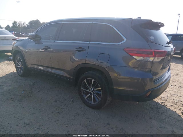 Продаж на аукціоні авто 2018 Toyota Highlander Xle, vin: 5TDKZRFH6JS549152, номер лоту: 46109266