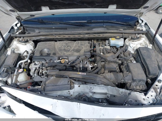 2018 Toyota Camry Hybrid Le მანქანა იყიდება აუქციონზე, vin: 4T1B31HK8JU507570, აუქციონის ნომერი: 46109268