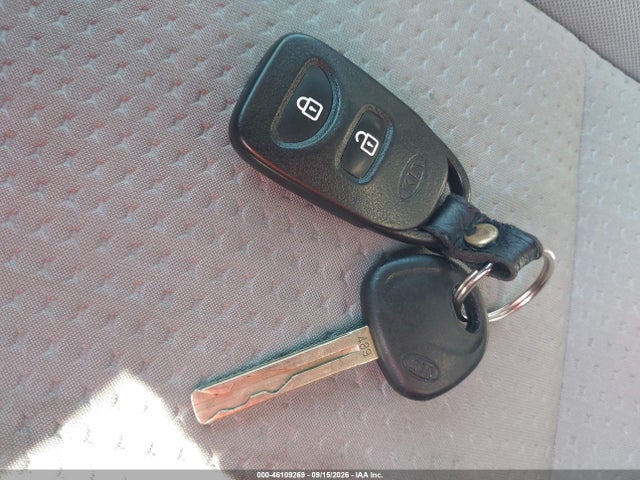 46109269 :رقم المزاد ، 5XYKT3A13BG045214 vin ، 2011 Kia Sorento Lx مزاد بيع