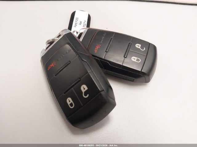 46109293 :رقم المزاد ، 3C6UR5HJ9KG702714 vin ، 2019 Ram 2500 Tradesman  4x4 8' Box مزاد بيع