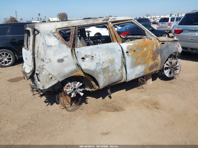KIA SOUL + 2016 KNDJP3A59G7367850 Image 4