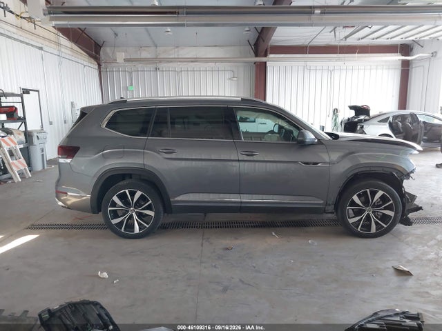 Продажа на аукционе авто 2024 Volkswagen Atlas 2.0t Sel Premium R-line, vin: 1V2FR2CAXRC522760, номер лота: 46109316