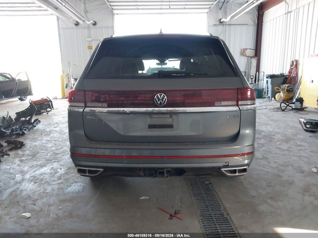 Продажа на аукционе авто 2024 Volkswagen Atlas 2.0t Sel Premium R-line, vin: 1V2FR2CAXRC522760, номер лота: 46109316