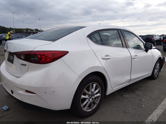 Aukcja sprzedaży 2016 Mazda Mazda3 I Sport, vin: JM1BM1U70G1297995, numer aukcji: 46109344
