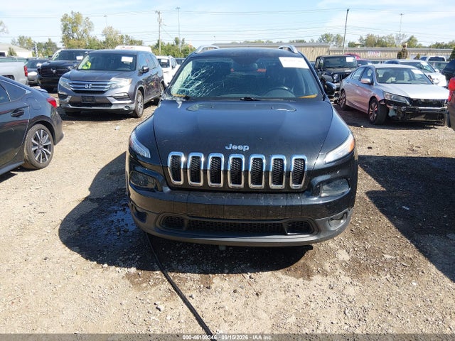 46109346 :رقم المزاد ، 1C4PJMCB8GW287076 vin ، 2016 Jeep Cherokee Latitude مزاد بيع