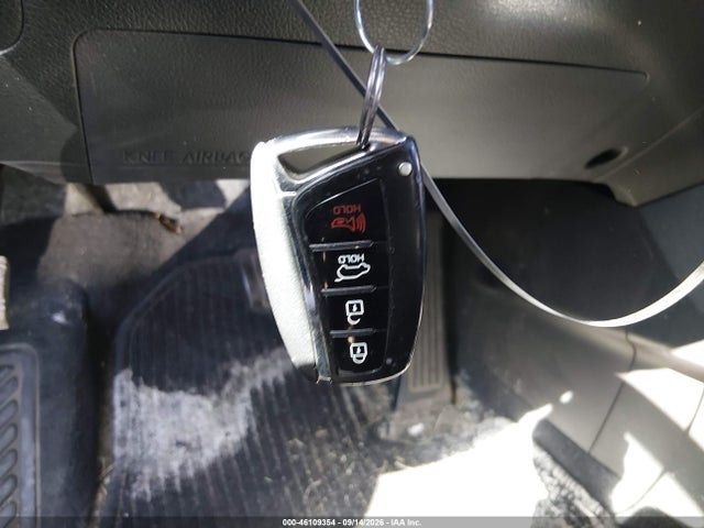 46109354 :رقم المزاد ، 5NMZUDLB5JH069929 vin ، 2018 Hyundai Santa Fe Sport 2.4l مزاد بيع