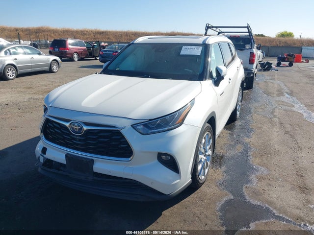 Продажа на аукционе авто 2020 Toyota Highlander Hybrid Limited, vin: 5TDDBRCH1LS006845, номер лота: 46109376
