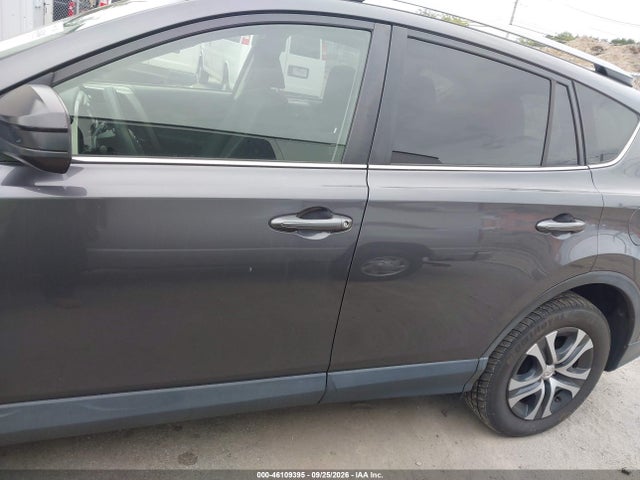 46109395 :رقم المزاد ، JTMBFREV9HJ709127 vin ، 2017 Toyota Rav4 Le مزاد بيع