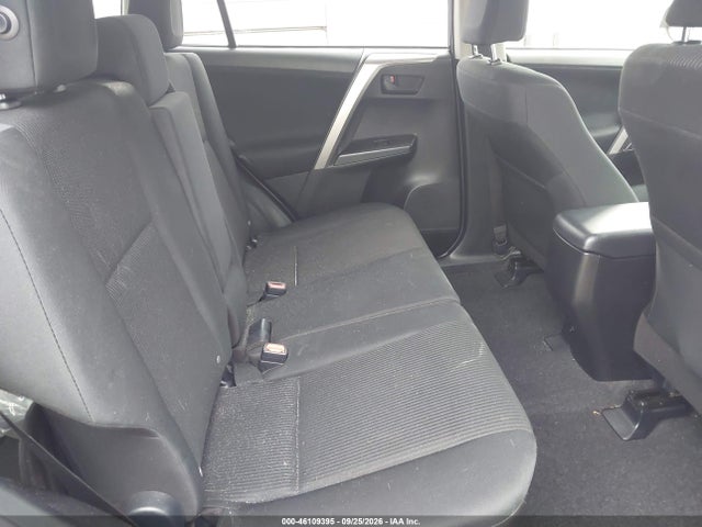 46109395 :رقم المزاد ، JTMBFREV9HJ709127 vin ، 2017 Toyota Rav4 Le مزاد بيع