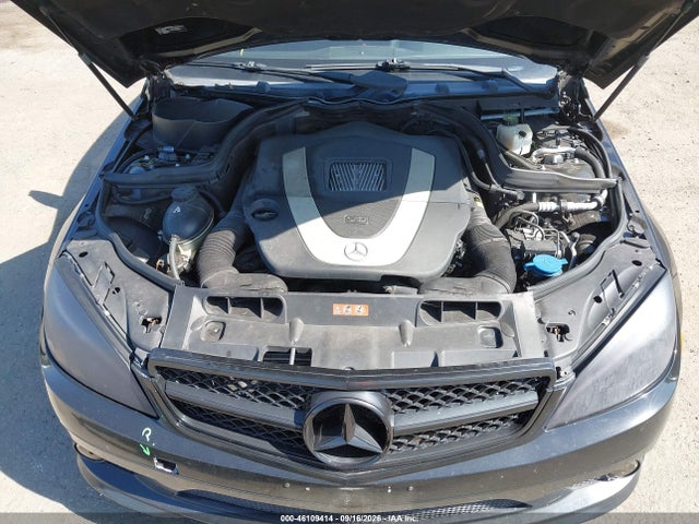 2008 Mercedes-benz C 300 Luxury 4matic/sport 4matic მანქანა იყიდება აუქციონზე, vin: WDDGF81XX8F137176, აუქციონის ნომერი: 46109414