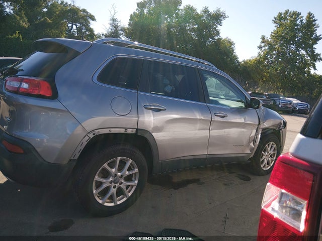 2016 Jeep Cherokee Latitude მანქანა იყიდება აუქციონზე, vin: 1C4PJMCS5GW221231, აუქციონის ნომერი: 46109425