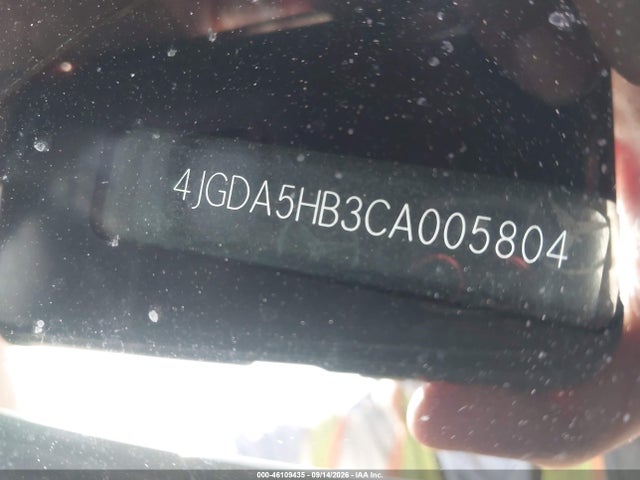 46109435 :رقم المزاد ، 4JGDA5HB3CA005804 vin ، 2012 Mercedes-benz Ml 350 4matic مزاد بيع