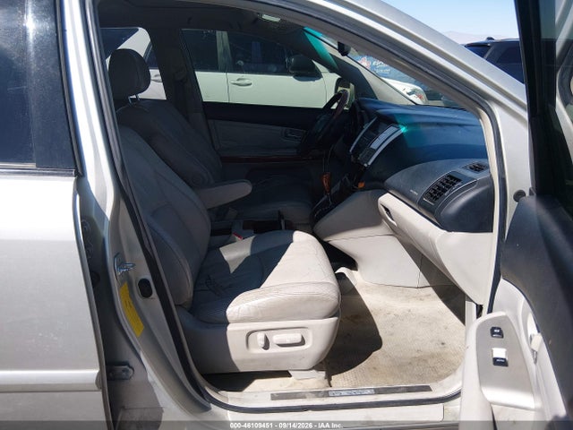 2004 Lexus Rx 330 მანქანა იყიდება აუქციონზე, vin: JTJGA31U040027801, აუქციონის ნომერი: 46109451