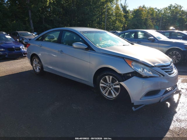 2013 Hyundai Sonata Gls მანქანა იყიდება აუქციონზე, vin: 5NPEB4AC6DH637659, აუქციონის ნომერი: 46109532