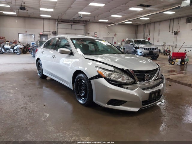 Продаж на аукціоні авто 2017 Nissan Altima 2.5 S, vin: 1N4AL3AP6HN355185, номер лоту: 46109544