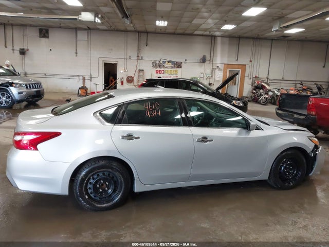 Продаж на аукціоні авто 2017 Nissan Altima 2.5 S, vin: 1N4AL3AP6HN355185, номер лоту: 46109544