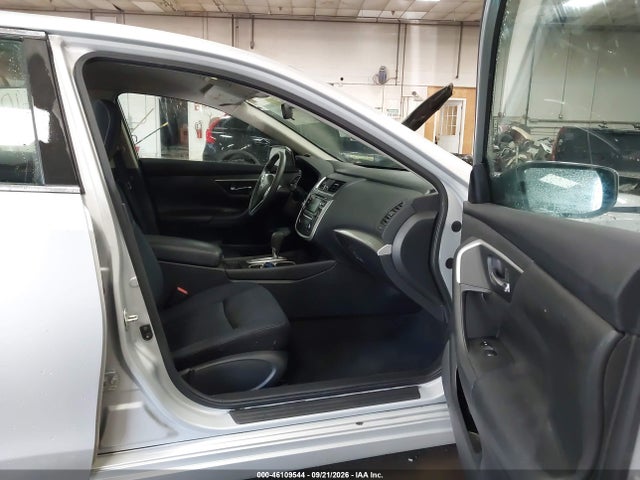 Продаж на аукціоні авто 2017 Nissan Altima 2.5 S, vin: 1N4AL3AP6HN355185, номер лоту: 46109544