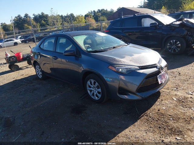 2017 Toyota Corolla Le მანქანა იყიდება აუქციონზე, vin: 2T1BURHE7HC947815, აუქციონის ნომერი: 46109575