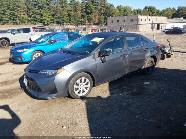 2017 Toyota Corolla Le მანქანა იყიდება აუქციონზე, vin: 2T1BURHE7HC947815, აუქციონის ნომერი: 46109575