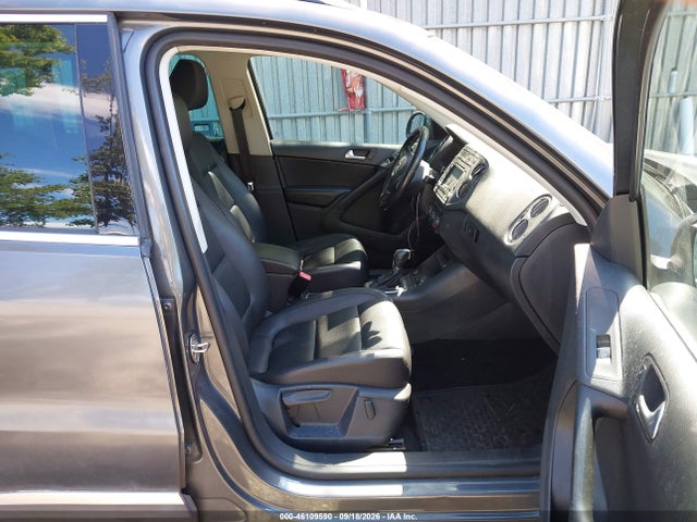 Продажа на аукционе авто 2014 Volkswagen Tiguan Se, vin: WVGBV3AX4EW526638, номер лота: 46109590