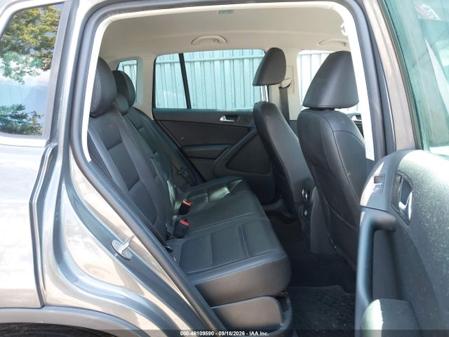 Продажа на аукционе авто 2014 Volkswagen Tiguan Se, vin: WVGBV3AX4EW526638, номер лота: 46109590