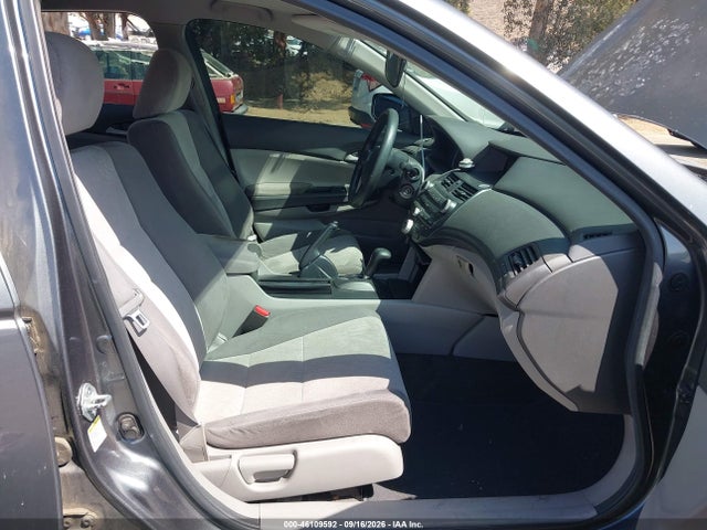 46109592 :رقم المزاد ، 1HGCP2F47AA183232 vin ، 2010 Honda Accord 2.4 Lx-p مزاد بيع