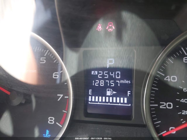 46109597 :رقم المزاد ، JF2GPACC0F8218120 vin ، 2015 Subaru Xv Crosstrek 2.0i Premium مزاد بيع
