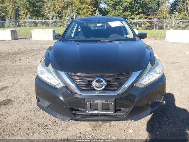 2017 Nissan Altima 2.5 S მანქანა იყიდება აუქციონზე, vin: 1N4AL3AP2HC260246, აუქციონის ნომერი: 46109611