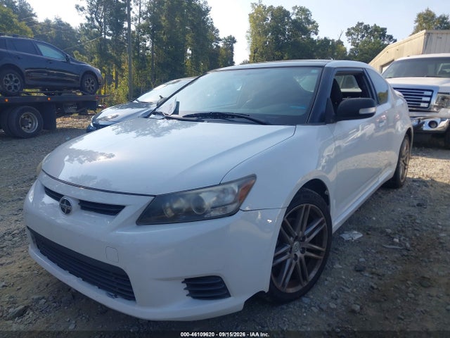 46109620 :رقم المزاد ، JTKJF5C77B3015694 vin ، 2011 Scion Tc مزاد بيع