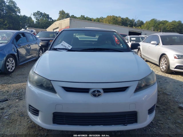 46109620 :رقم المزاد ، JTKJF5C77B3015694 vin ، 2011 Scion Tc مزاد بيع