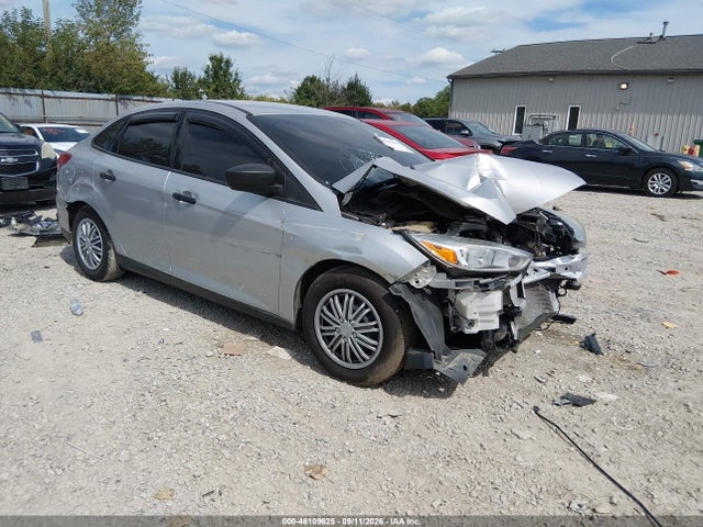 2016 Ford Focus S მანქანა იყიდება აუქციონზე, vin: 1FADP3E29GL343493, აუქციონის ნომერი: 46109625