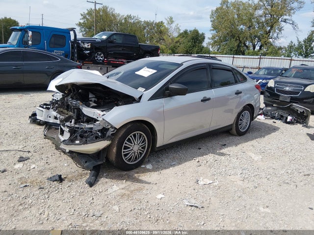 2016 Ford Focus S მანქანა იყიდება აუქციონზე, vin: 1FADP3E29GL343493, აუქციონის ნომერი: 46109625