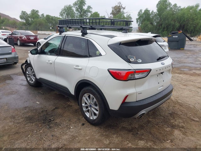 Ford ESCAPE SE 2022 1FMCU0G61NUB60685 Image 3