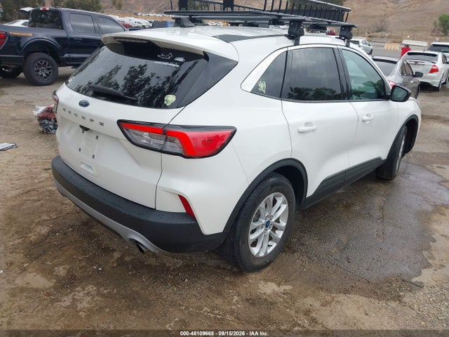 Ford ESCAPE SE 2022 1FMCU0G61NUB60685 Image 4