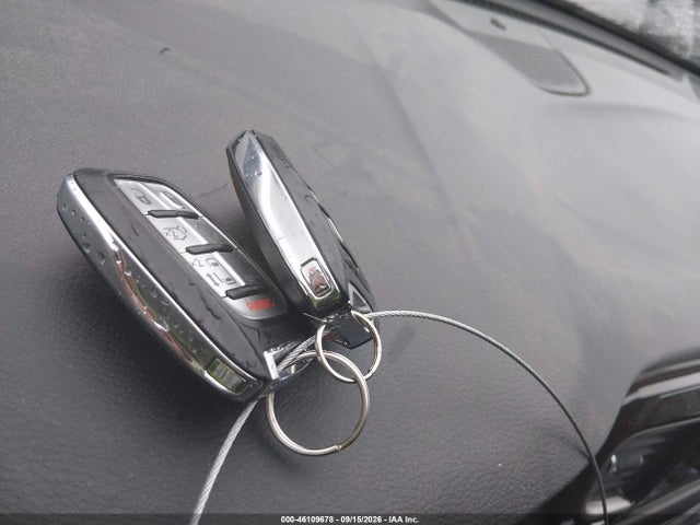 2017 Chrysler Pacifica Touring-l მანქანა იყიდება აუქციონზე, vin: 2C4RC1BG4HR687905, აუქციონის ნომერი: 46109678