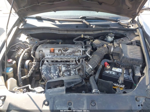 2011 Honda Accord 2.4 Lx მანქანა იყიდება აუქციონზე, vin: 1HGCP2F33BA155386, აუქციონის ნომერი: 46109680