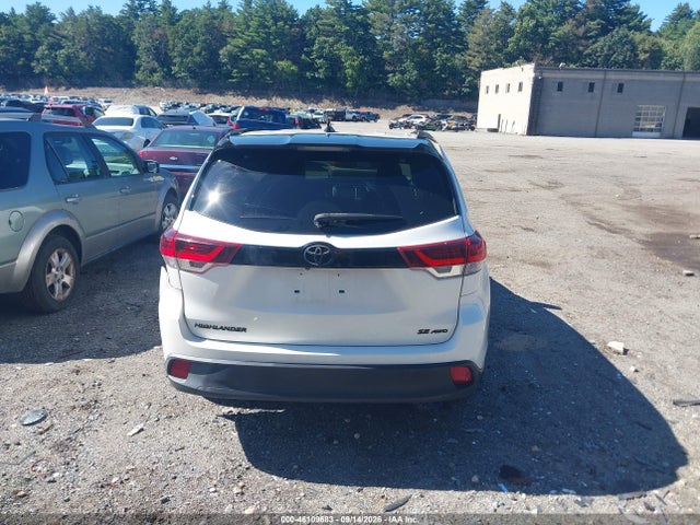 46109683 :رقم المزاد ، 5TDJZRFH8KS981996 vin ، 2019 Toyota Highlander Se مزاد بيع