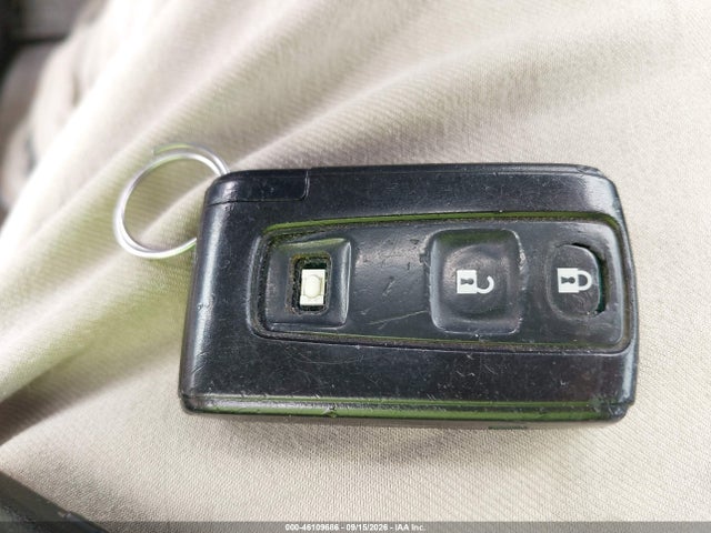 Продаж на аукціоні авто 2005 Toyota Prius, vin: JTDKB20U353053041, номер лоту: 46109686