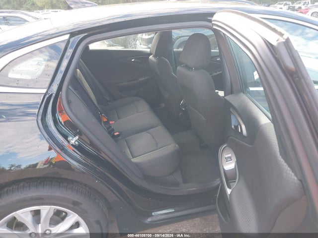 46109700 :رقم المزاد ، 1G1ZD5ST5KF176728 vin ، 2019 Chevrolet Malibu Lt مزاد بيع
