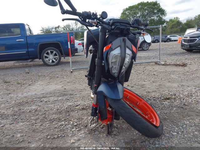 KTM 890 Duke R 2023 VBKTU9409PM849433 Image 5