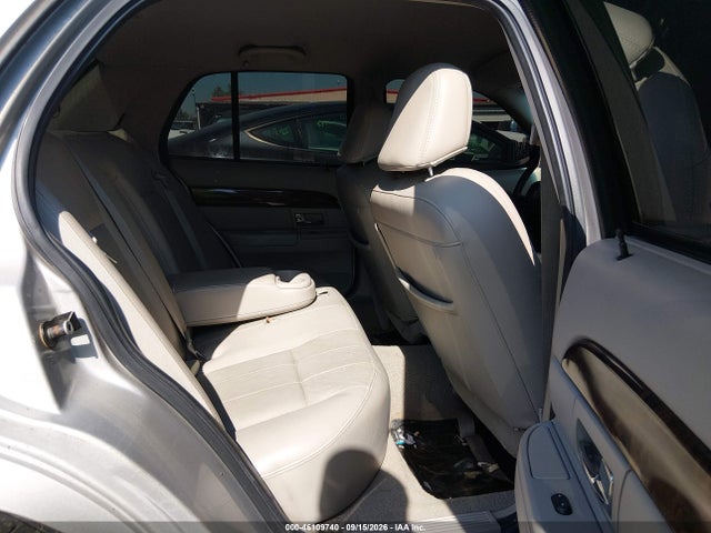 Продаж на аукціоні авто 2007 Mercury Grand Marquis Ls, vin: 2MEFM75V57X639786, номер лоту: 46109740