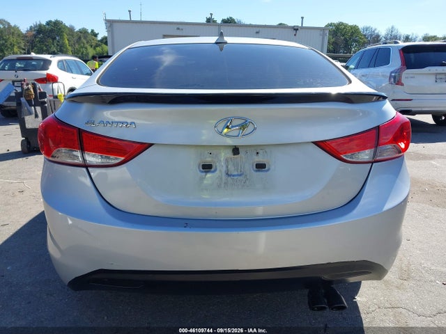 2013 Hyundai Elantra Gls მანქანა იყიდება აუქციონზე, vin: 5NPDH4AE8DH436888, აუქციონის ნომერი: 46109744