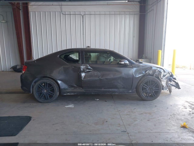 46109772 :رقم المزاد ، JTKJF5C71D3052646 vin ، 2013 Scion Tc مزاد بيع