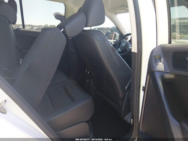 46109777 :رقم المزاد ، WVGAV7AX7GW583874 vin ، 2016 Volkswagen Tiguan S مزاد بيع