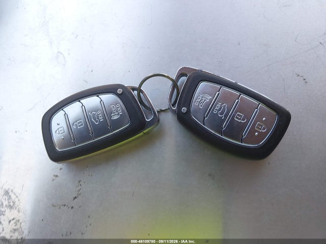 46109780 :رقم المزاد ، KM8J33A29HU378704 vin ، 2017 Hyundai Tucson Sport مزاد بيع